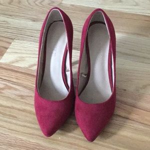Mint condition apple red heels